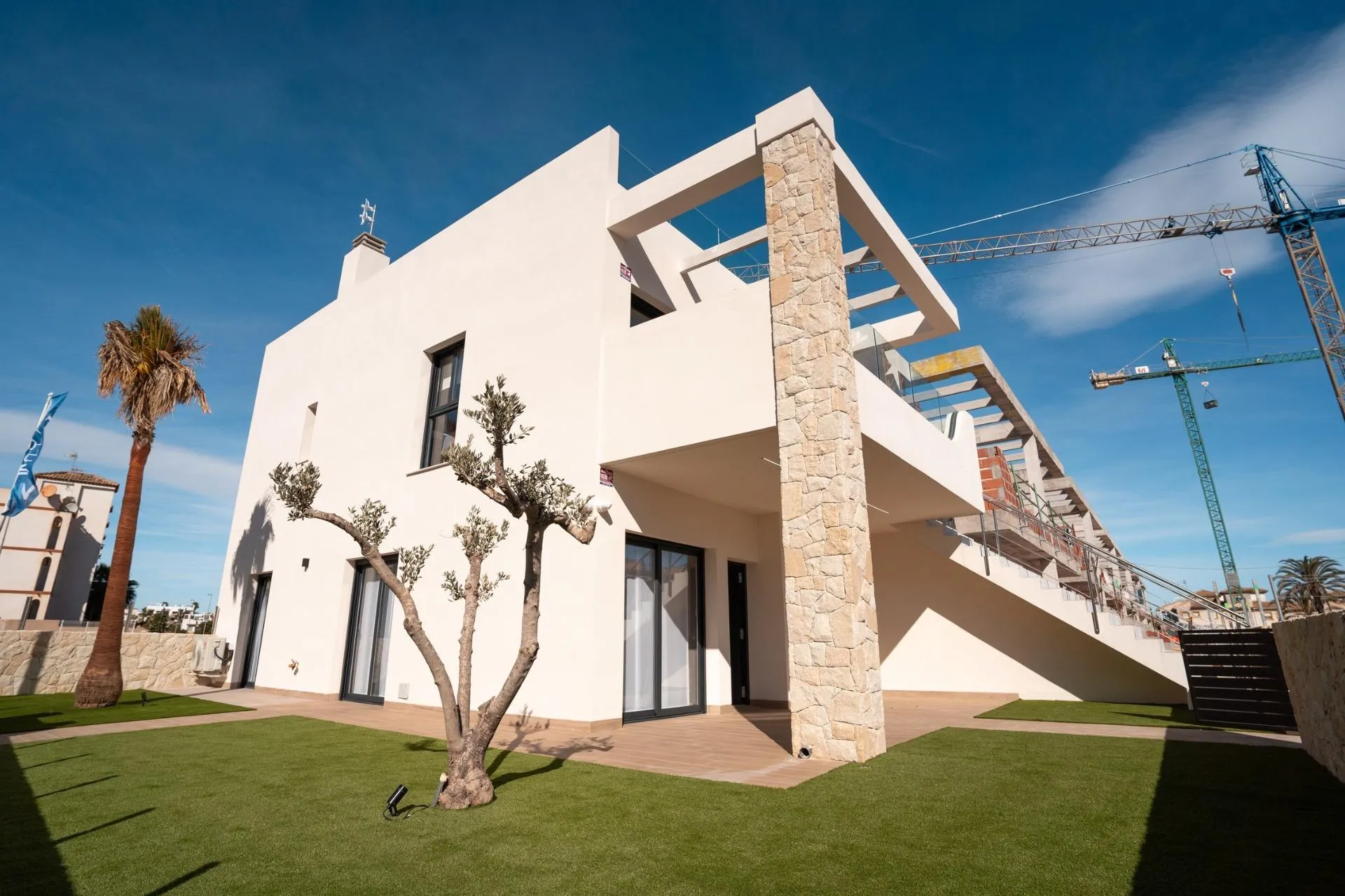 Bungalow te koop in Pilar de la Horadada, Alicante, Spanje