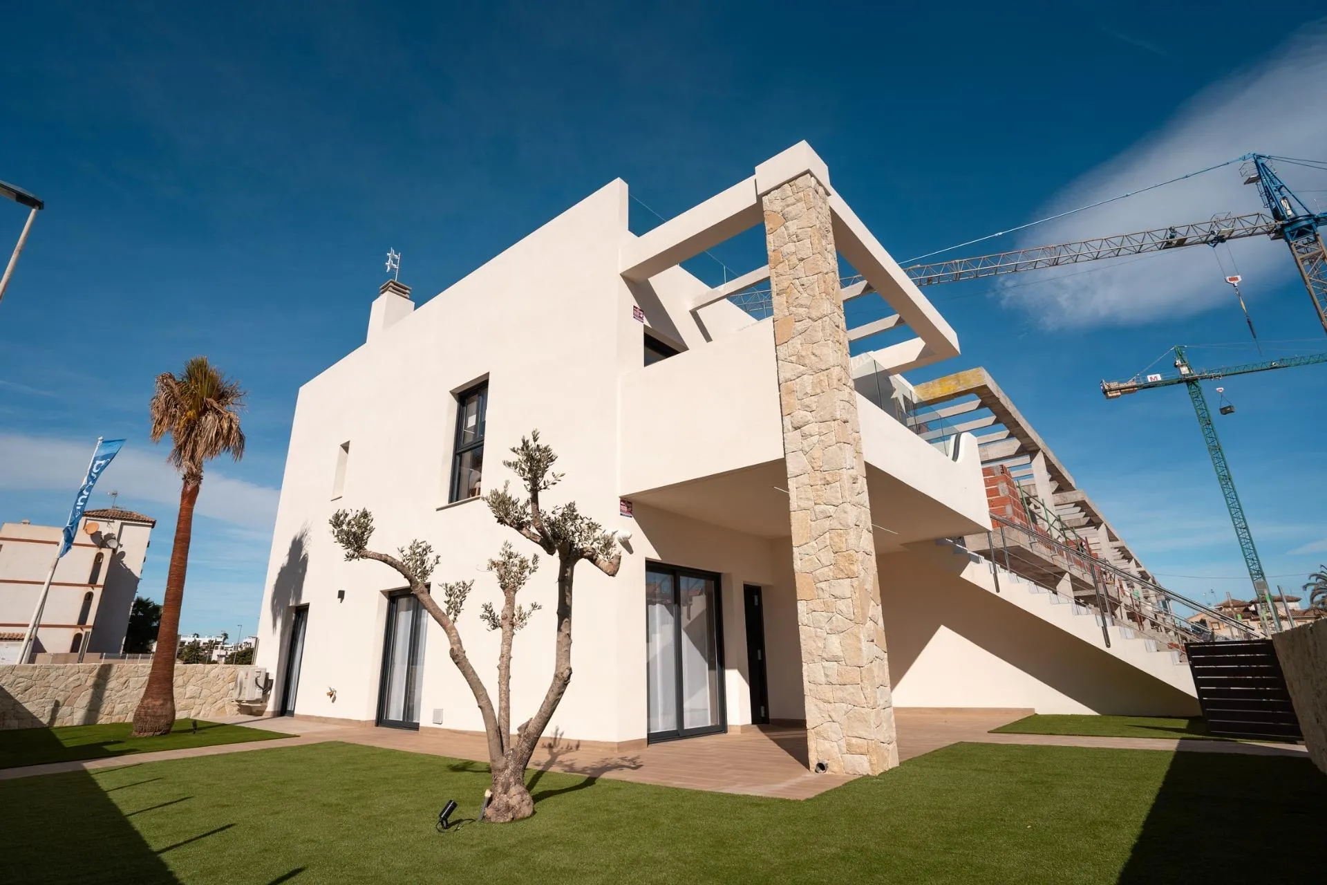 Bungalow te koop in Pilar de la Horadada, Alicante, Spanje
