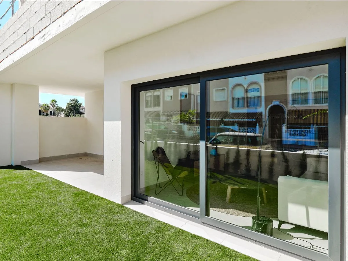 Bungalow te koop in Torrevieja, Alicante (Costa Blanca), Spanje