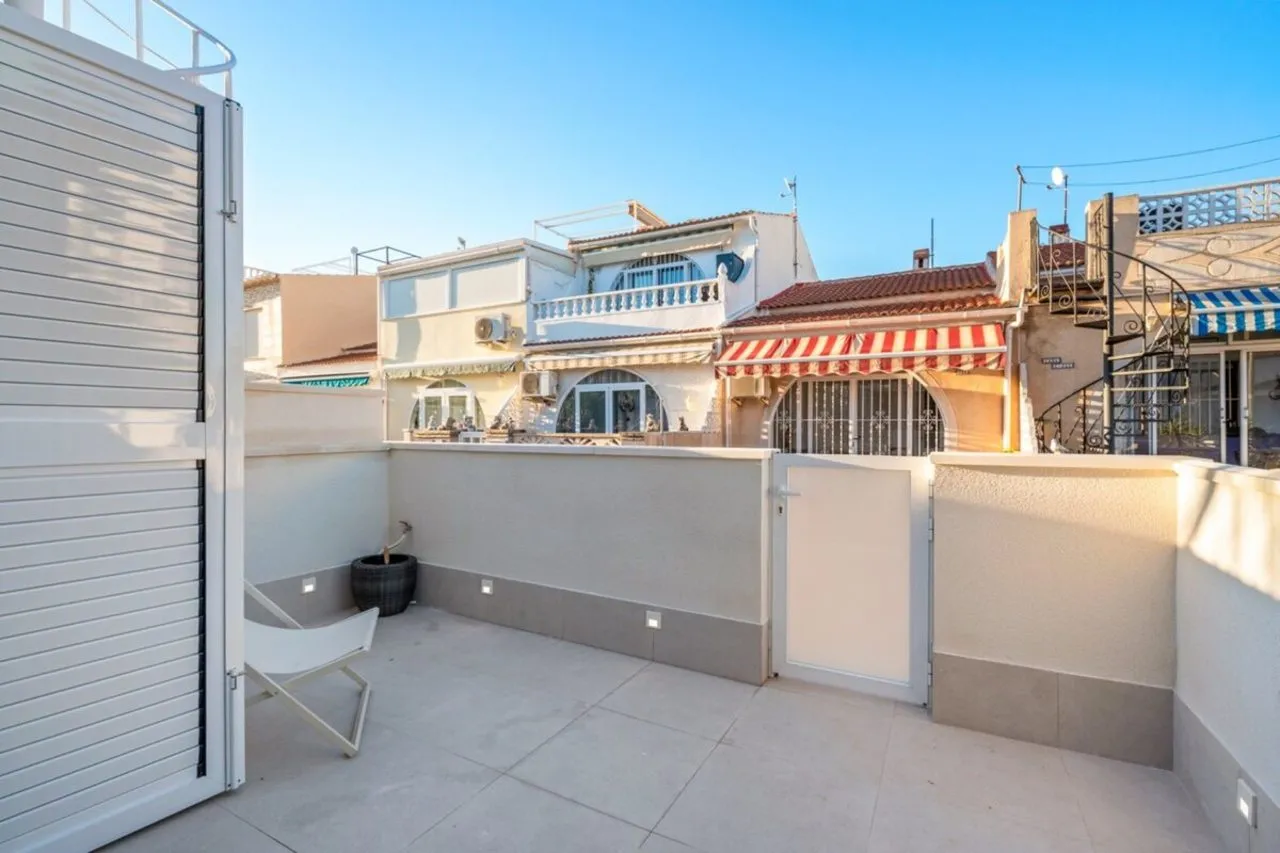 Bungalow te koop in Torrevieja, Alicante, Spanje