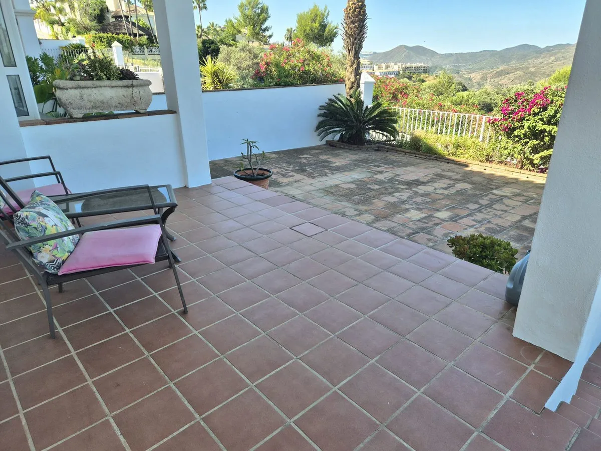 Country House te koop in Alhaurin Golf, Malaga, Spanje