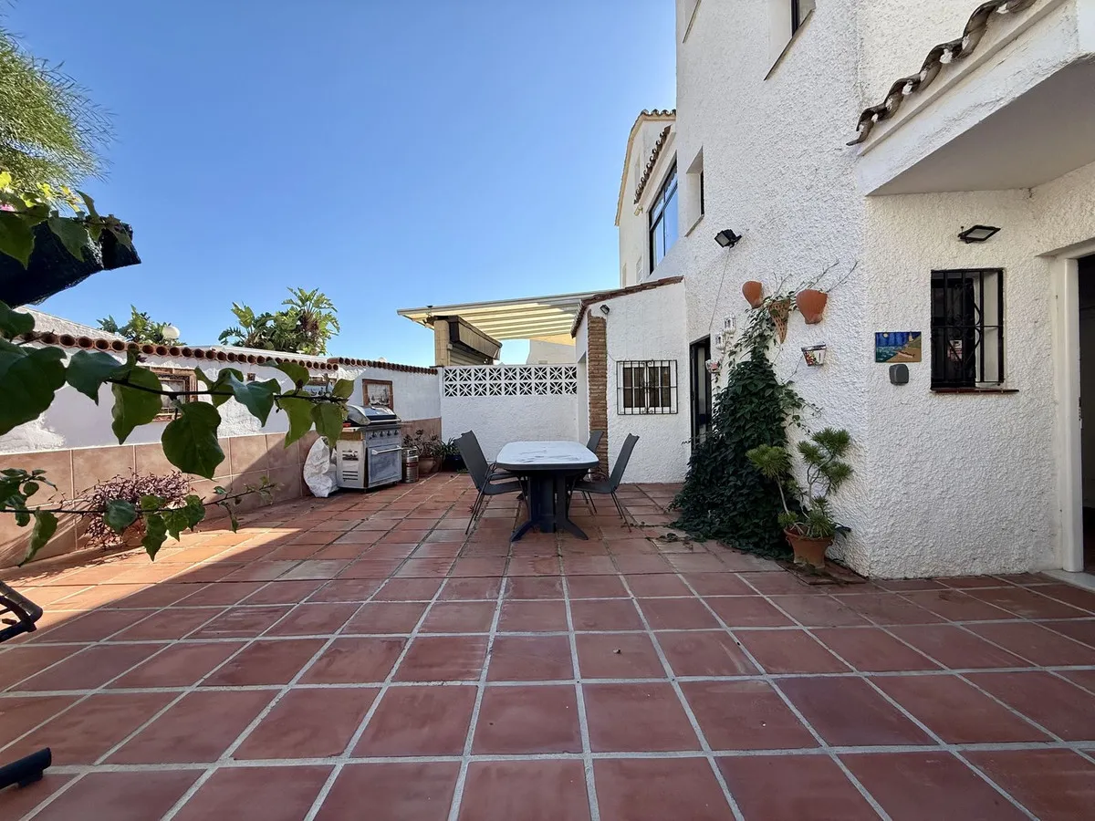 Country House te koop in Calypso, Malaga, Spanje