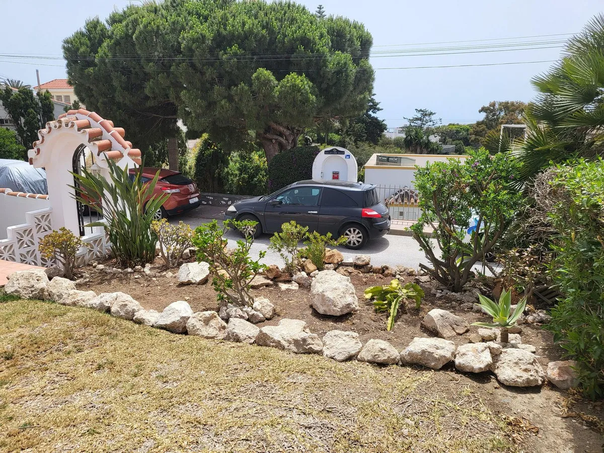 Country House te koop in El Faro, Malaga, Spanje