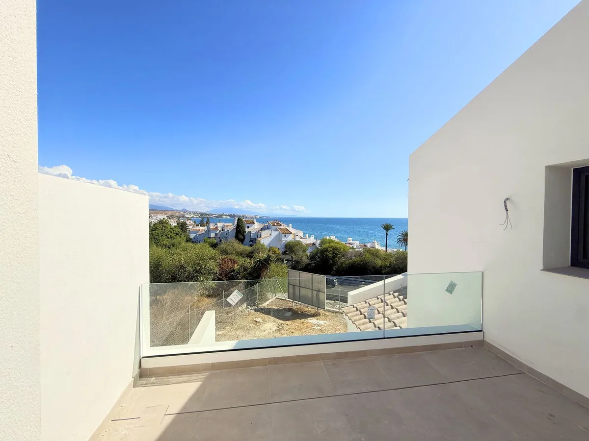 Country House te koop in Estepona, Malaga, Spanje