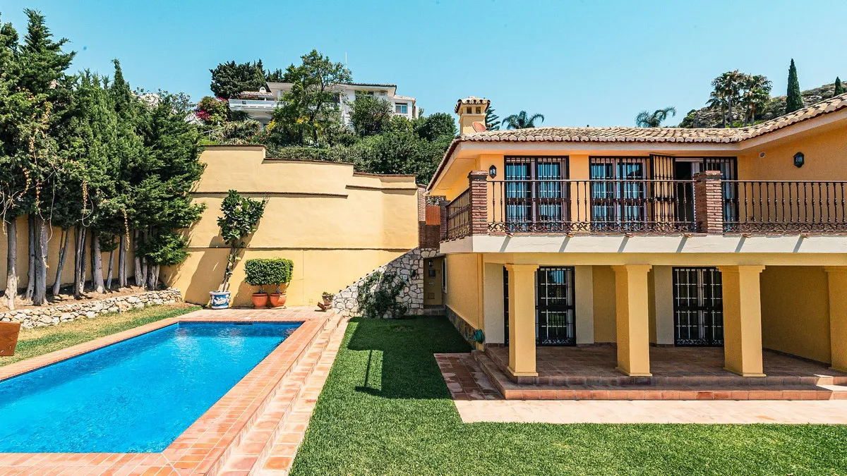 Country House te koop in La Capellania, Malaga, Spanje