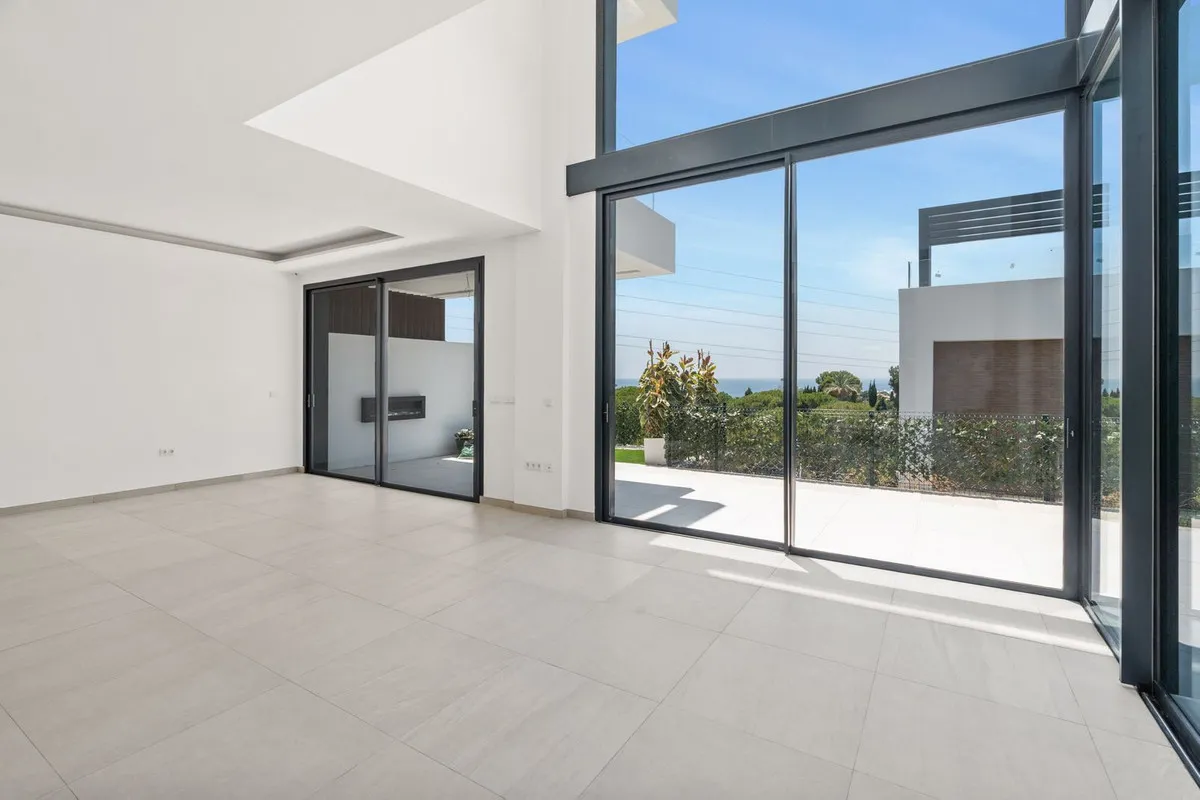 Country House te koop in Rio Real, Malaga, Spanje