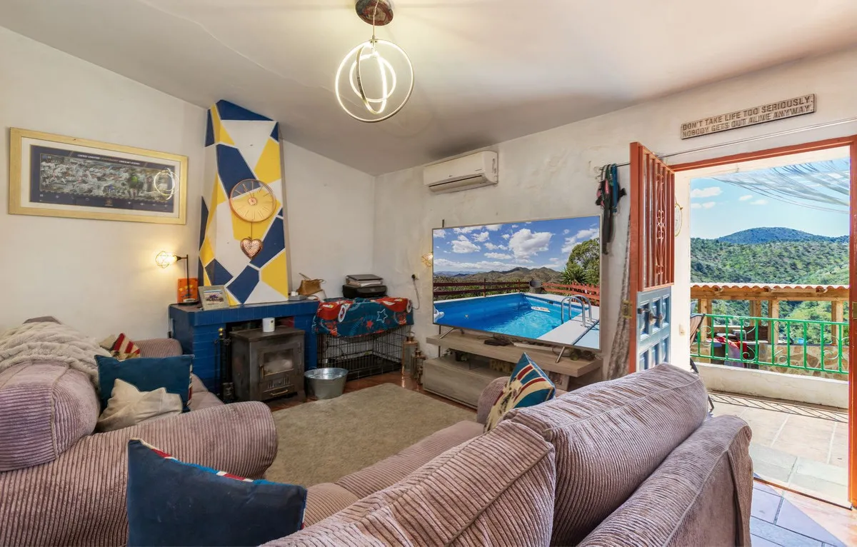 Finca / Landhuis te koop in Almogia, Malaga, Spanje