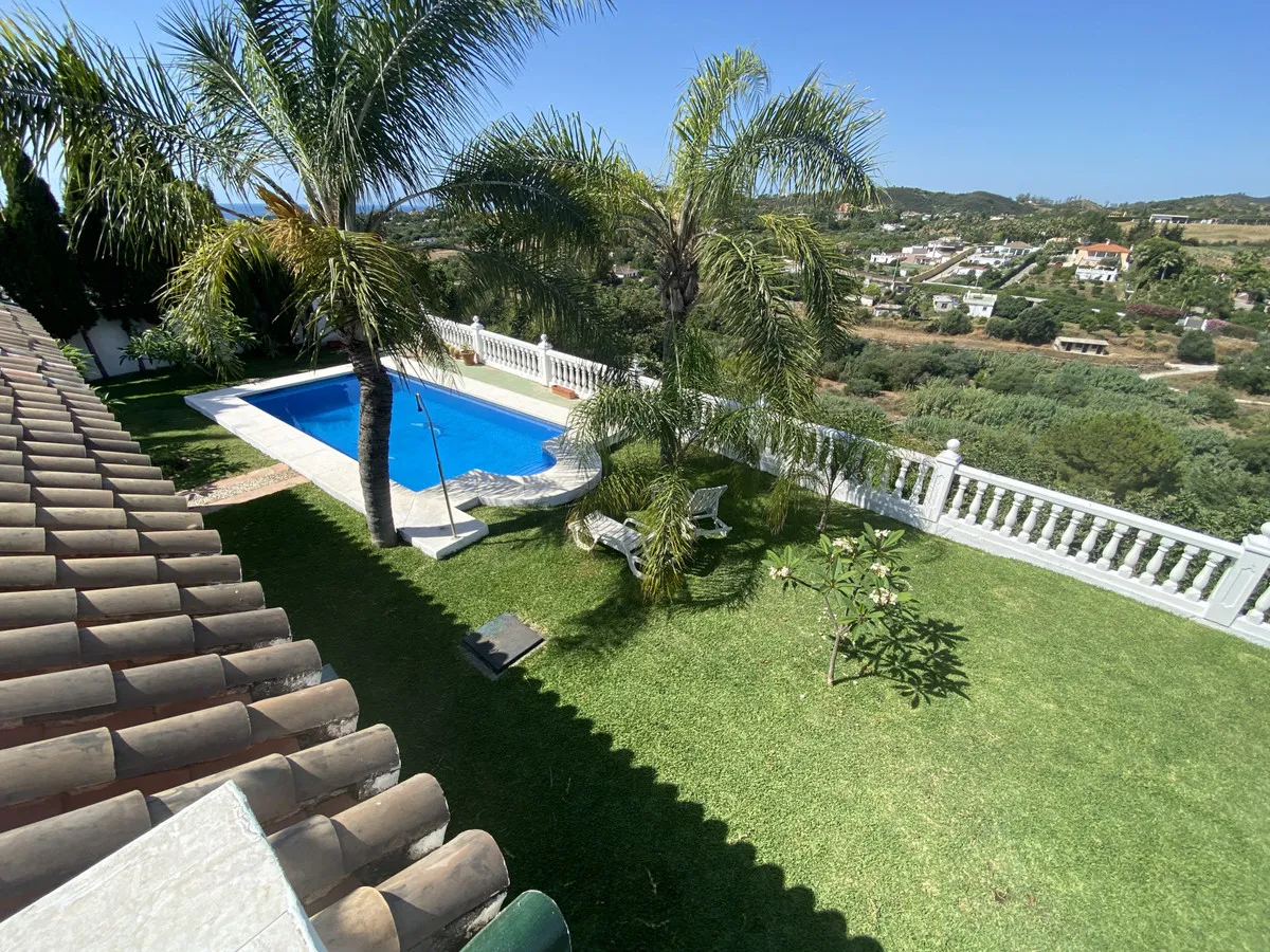 Finca / Landhuis te koop in Estepona, Malaga, Spanje