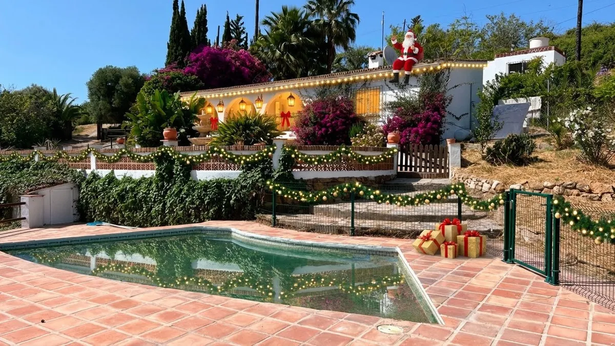 Finca / Landhuis te koop in La Duquesa, Malaga, Spanje