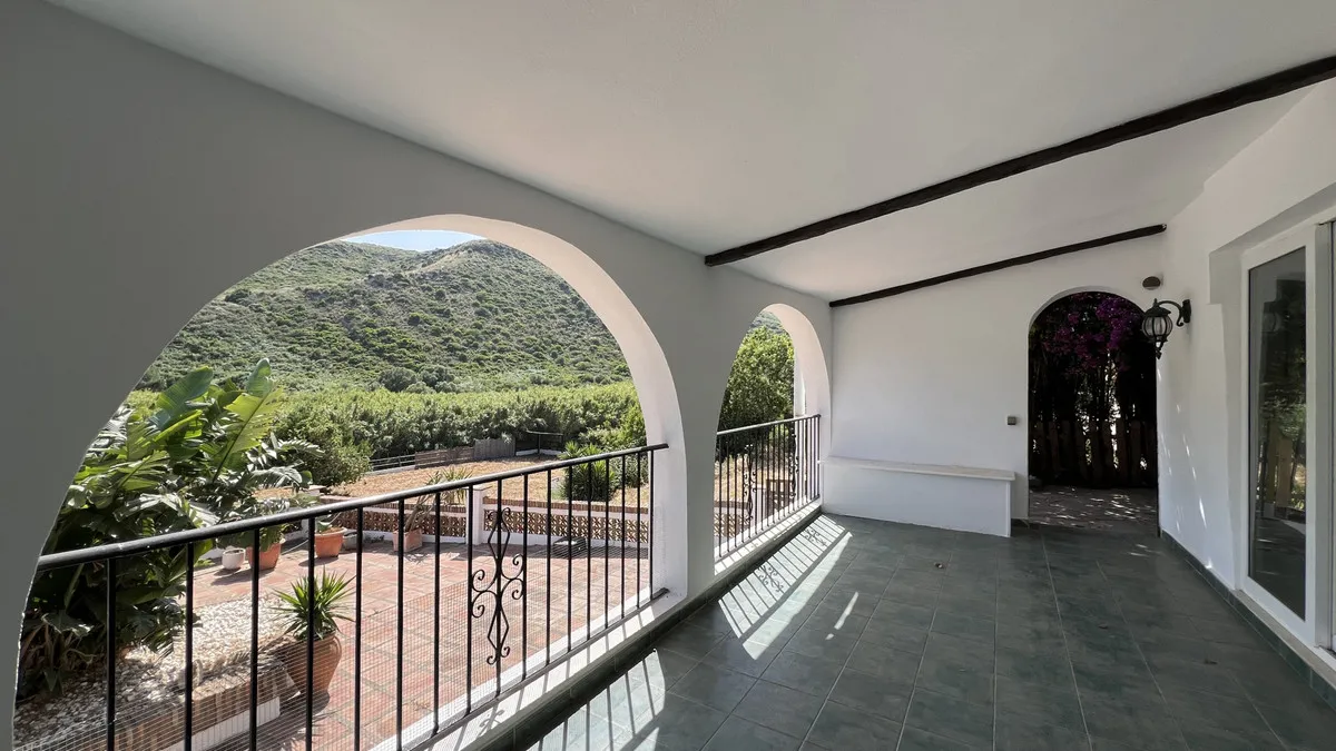 Finca / Landhuis te koop in La Duquesa, Malaga, Spanje