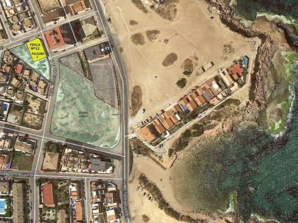 Finca / Landhuis te koop in Torrevieja, Alicante, Spanje