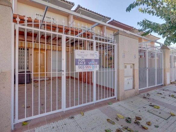 Geschakelde woning (Townhouse) te koop in Alcázares (Los), Murcia, Colombia