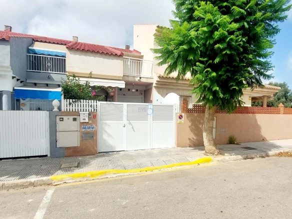 Geschakelde woning (Townhouse) te koop in Alcázares (Los), Murcia, Colombia