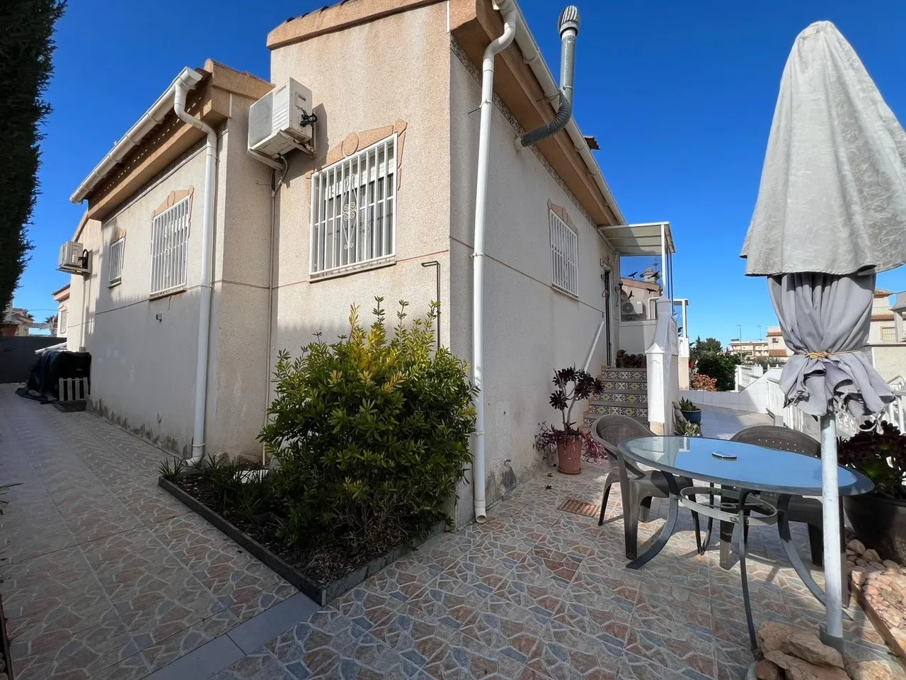 Geschakelde woning (Townhouse) te koop in Algorfa, Alicante, Spanje