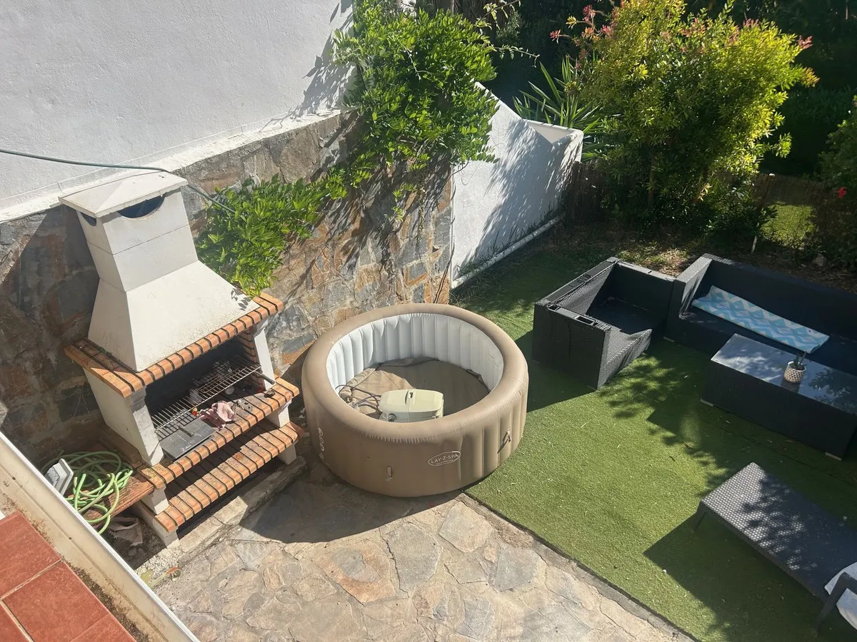 Geschakelde woning (Townhouse) te koop in Calahonda, Malaga, Spanje