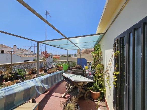 Geschakelde woning (Townhouse) te koop in Estepona, Malaga, Spanje