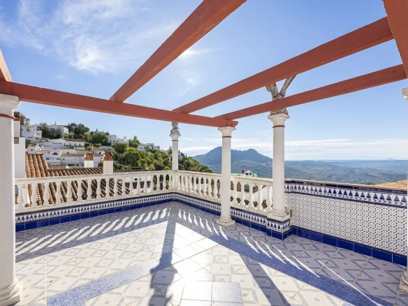 Geschakelde woning (Townhouse) te koop in Gaucin, Malaga, Spanje