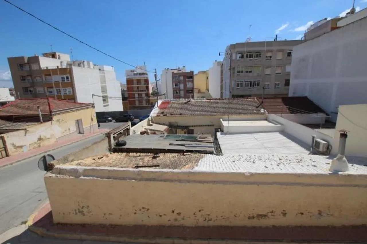 Geschakelde woning (Townhouse) te koop in Guardamar del Segura, Alicante, Spanje