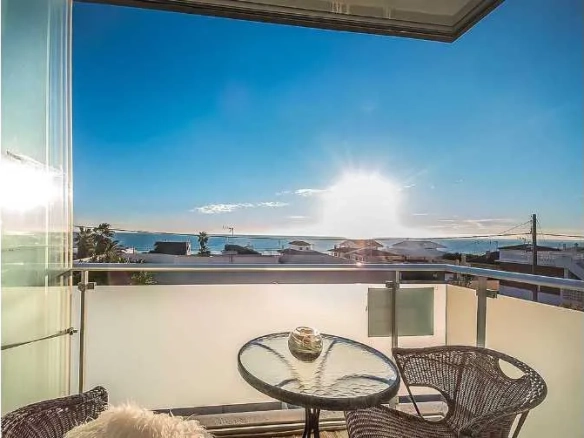 Geschakelde woning (Townhouse) te koop in Guardamar del Segura, Alicante, Spanje