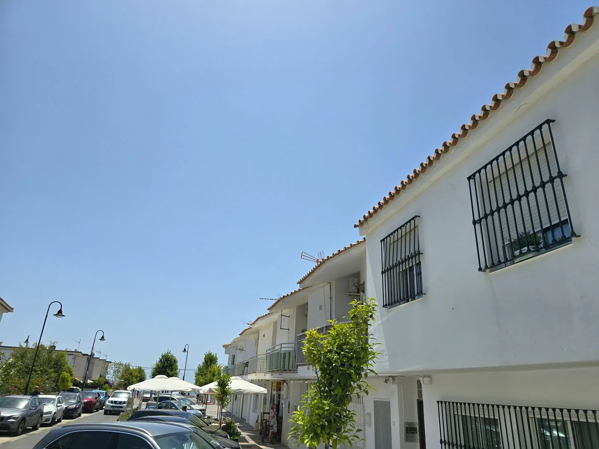 Geschakelde woning (Townhouse) te koop in La Cala de Mijas, Malaga, Spanje