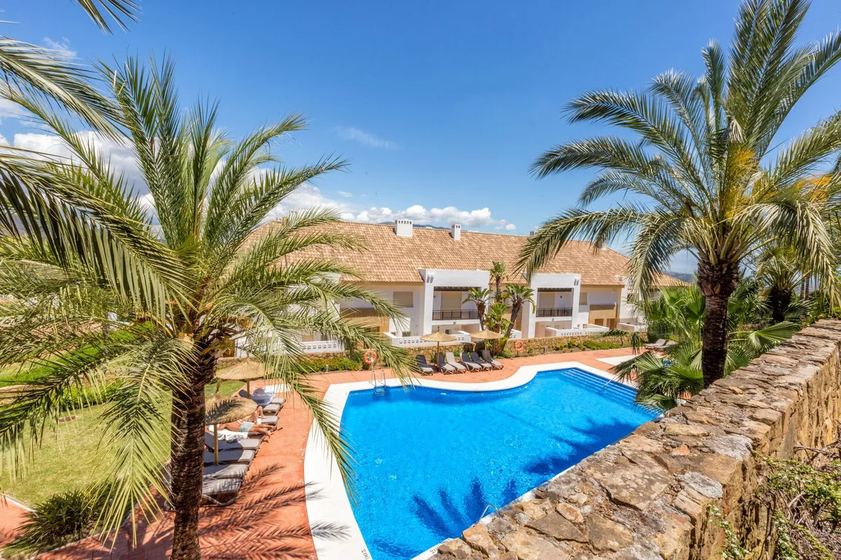 Geschakelde woning (Townhouse) te koop in La Cala Golf, Malaga, Spanje