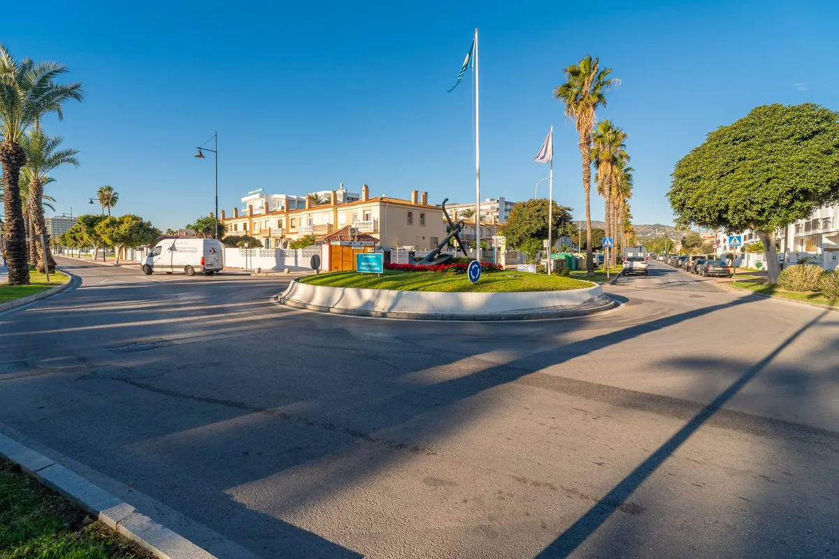 Geschakelde woning (Townhouse) te koop in Los Alamos, Malaga, Spanje