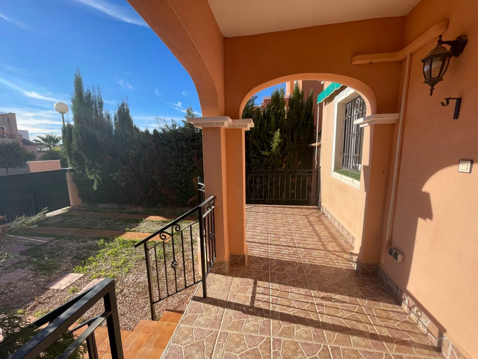 Geschakelde woning (Townhouse) te koop in Los Montesinos, Alicante, Spanje
