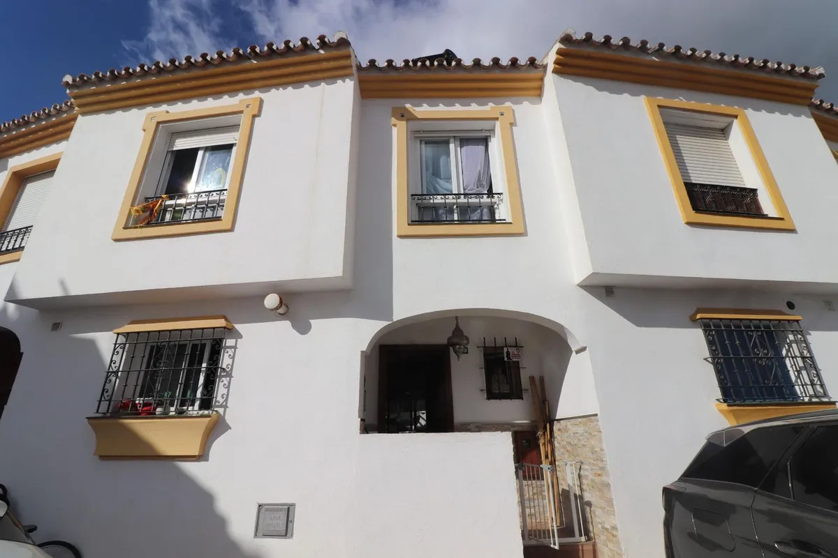 Geschakelde woning (Townhouse) te koop in Marbella, Malaga, Spanje