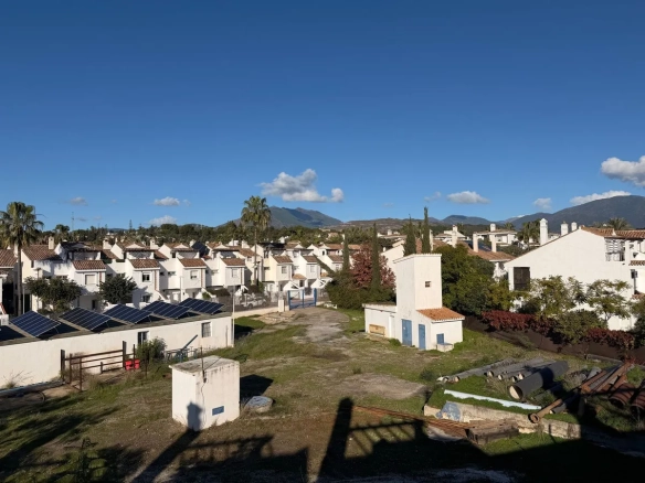 Geschakelde woning (Townhouse) te koop in Marbella, Malaga, Spanje