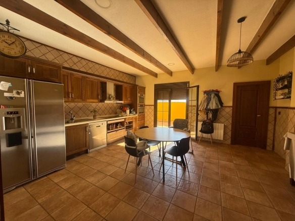 Geschakelde woning (Townhouse) te koop in Murcia, Murcia, Spanje