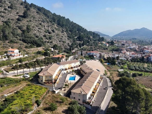 Geschakelde woning (Townhouse) te koop in Murla, Alicante, Spanje