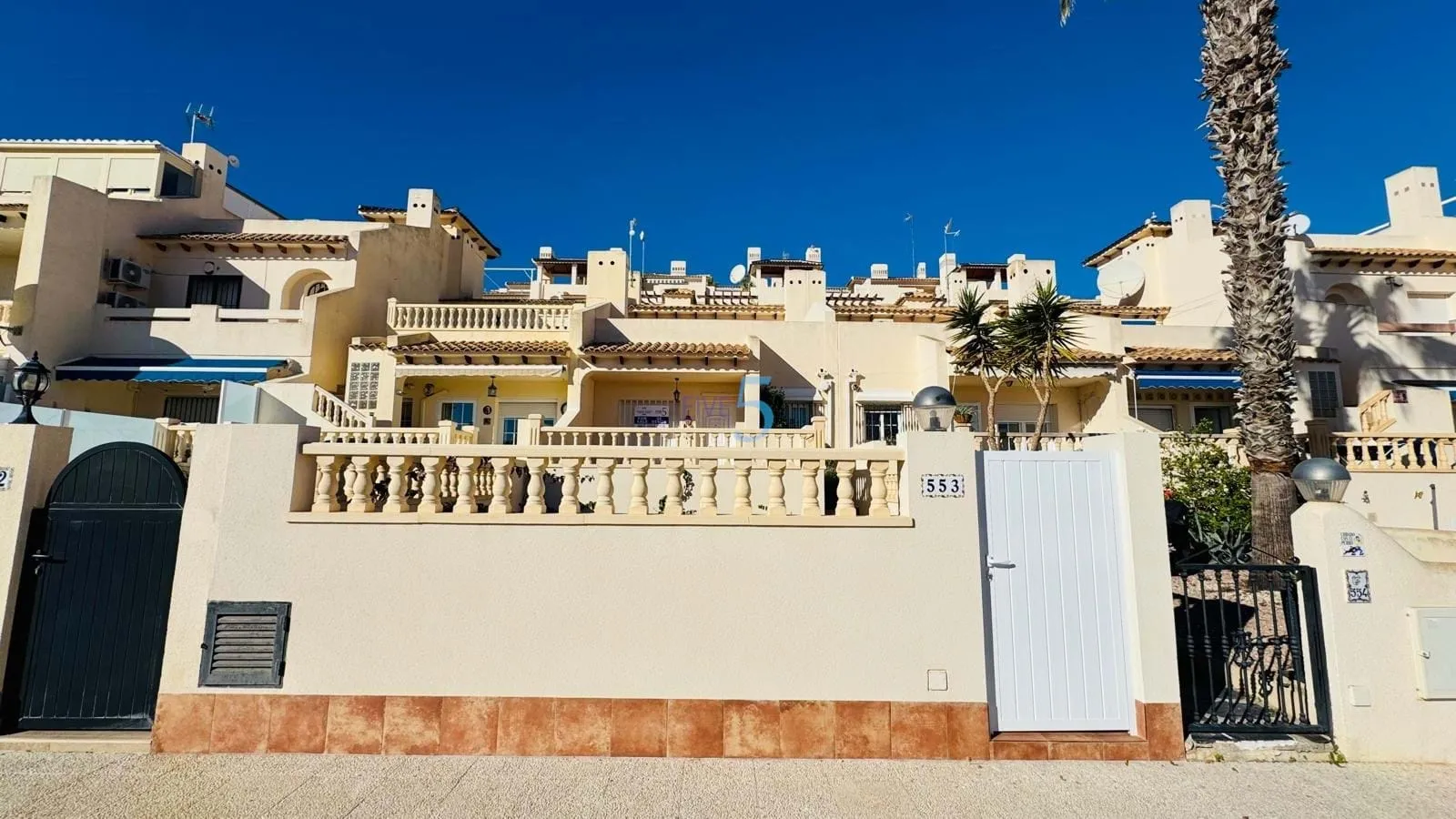 Geschakelde woning (Townhouse) te koop in Orihuela, Alicante, Spanje
