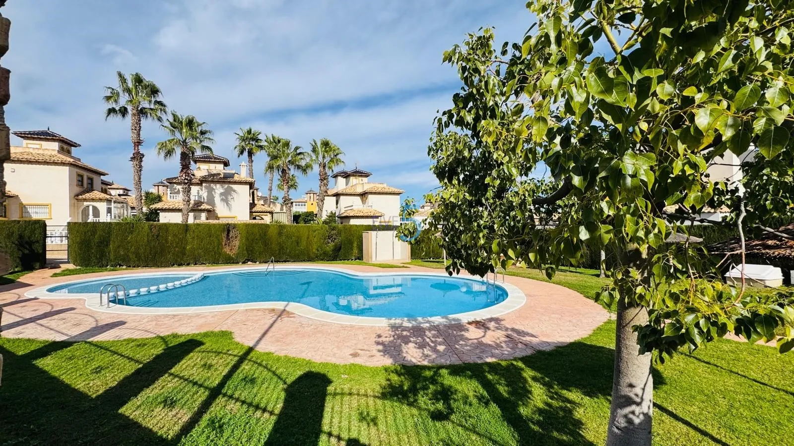 Geschakelde woning (Townhouse) te koop in Orihuela, Alicante, Spanje