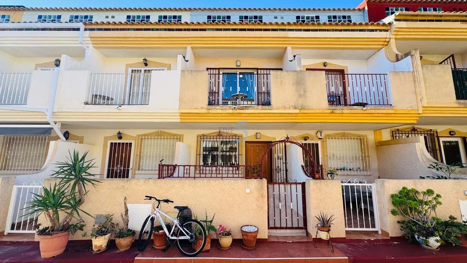 Geschakelde woning (Townhouse) te koop in Orihuela, Alicante, Spanje