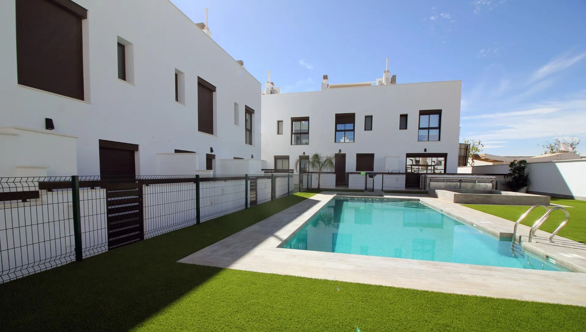 Geschakelde woning (Townhouse) te koop in Orihuela, Alicante, Spanje