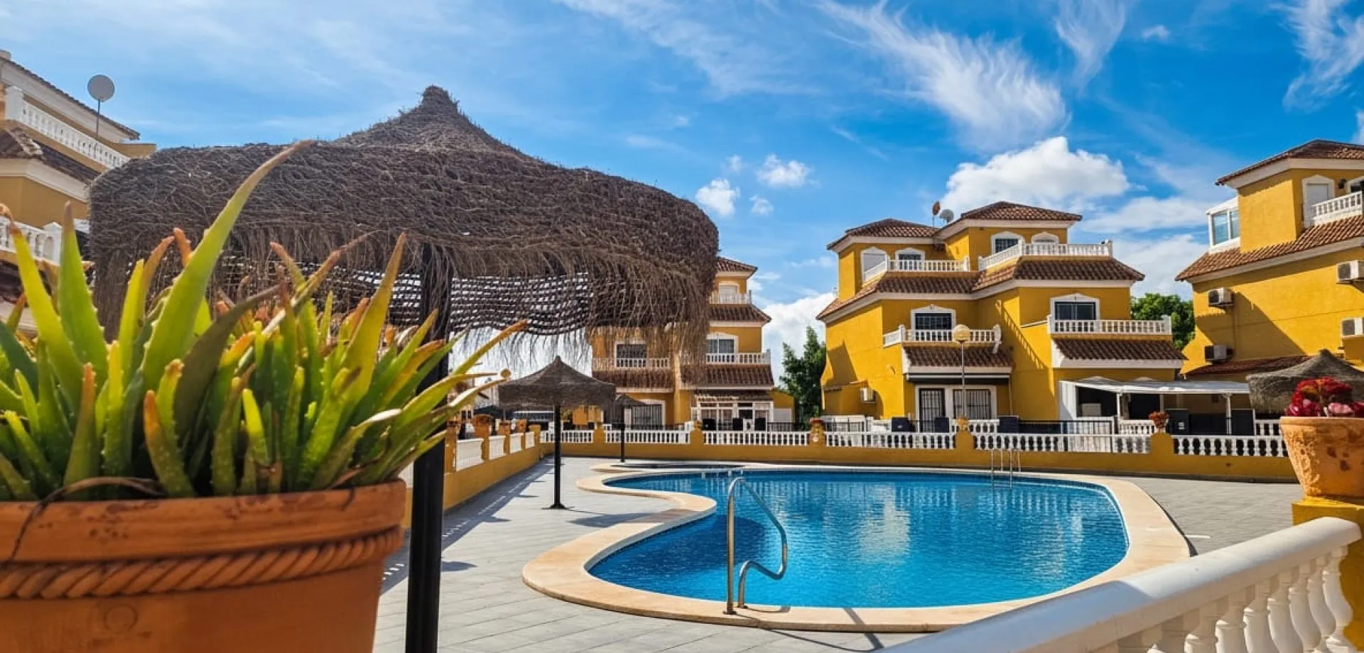 Geschakelde woning (Townhouse) te koop in Orihuela, Alicante, Spanje