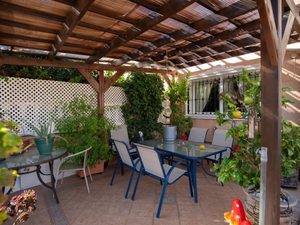 Geschakelde woning (Townhouse) te koop in Orihuela, Alicante, Spanje