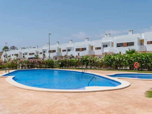 Geschakelde woning (Townhouse) te koop in Orihuela, Alicante, Spanje