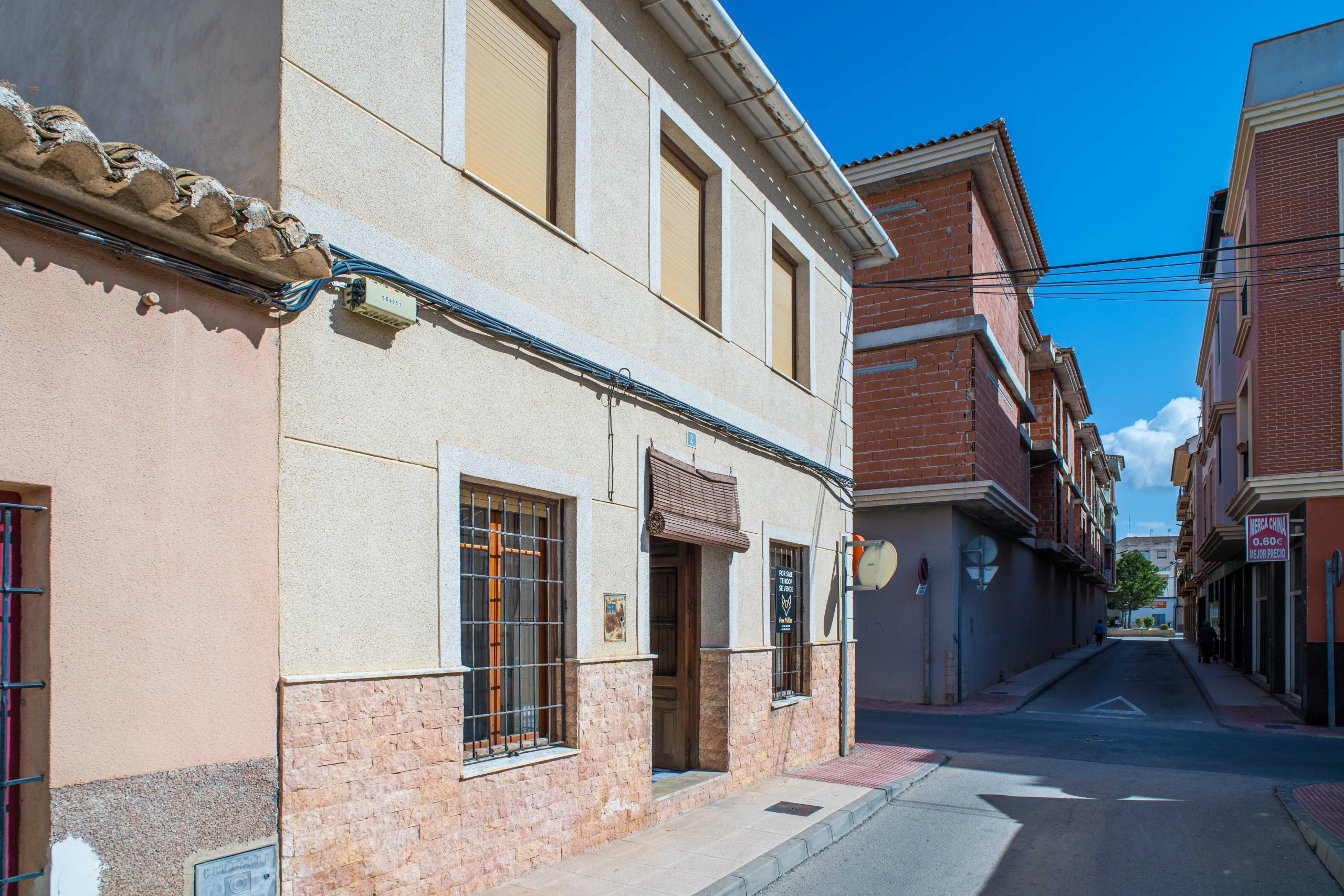 Geschakelde woning (Townhouse) te koop in Pinoso, Alicante, Spanje