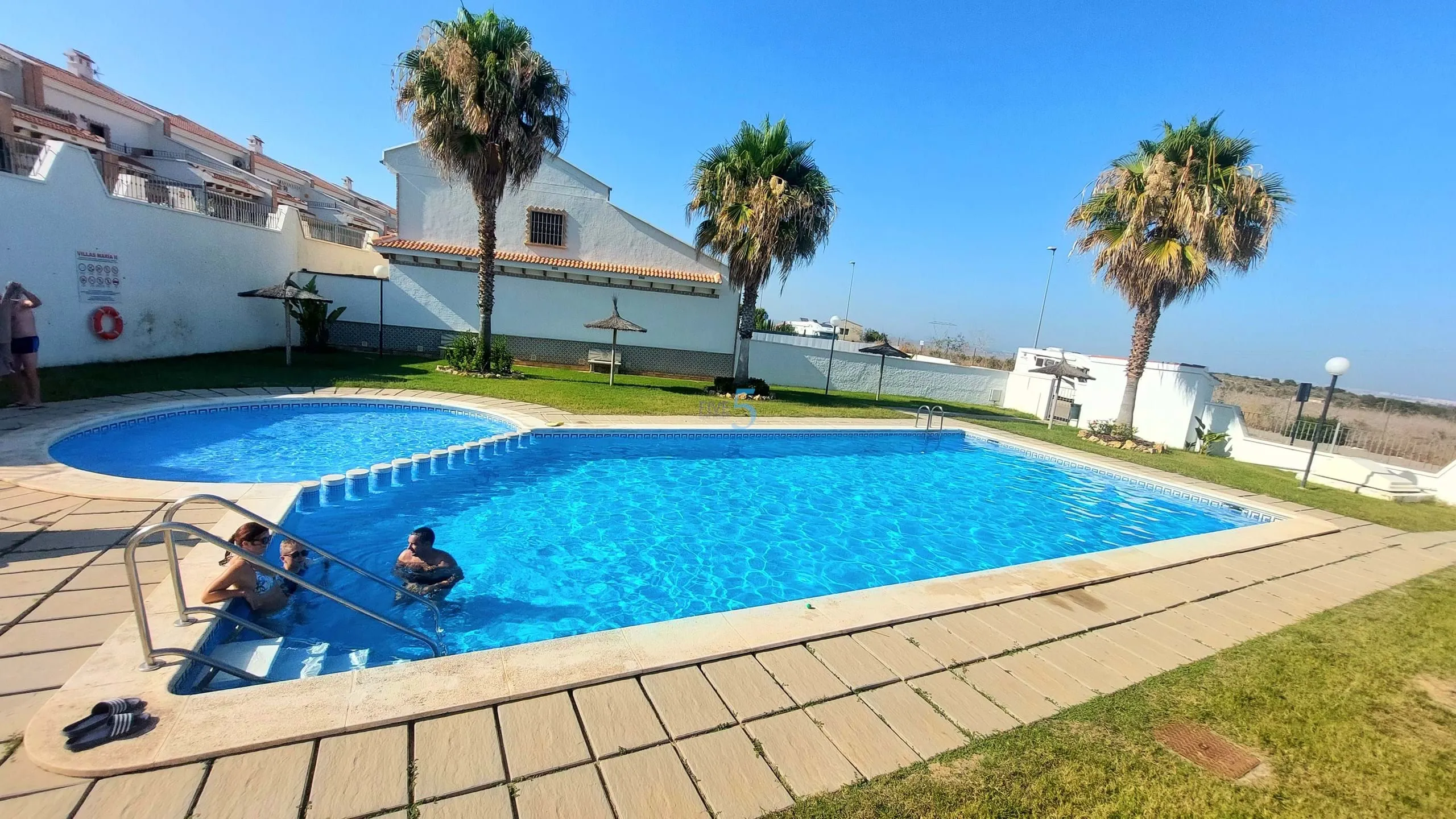 Geschakelde woning (Townhouse) te koop in San Miguel de Salinas, Alicante, Spanje