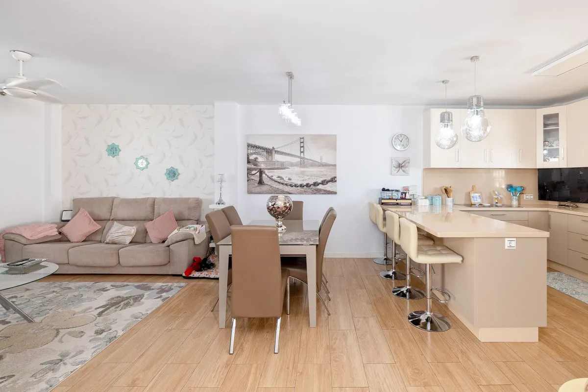 Geschakelde woning (Townhouse) te koop in San Pedro de Alcantara, Malaga, Spanje