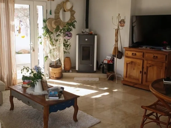 Geschakelde woning (Townhouse) te koop in Teulada, Alicante, Italië