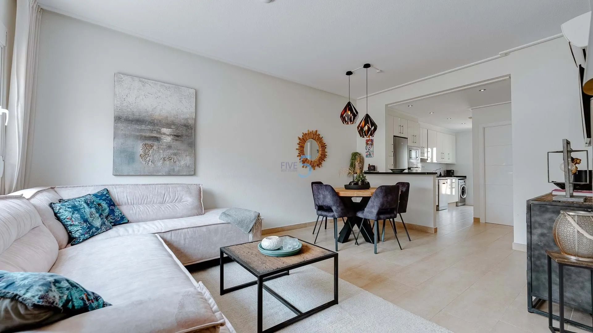 Geschakelde woning (Townhouse) te koop in Torre de la Horadada, Alicante, Spanje