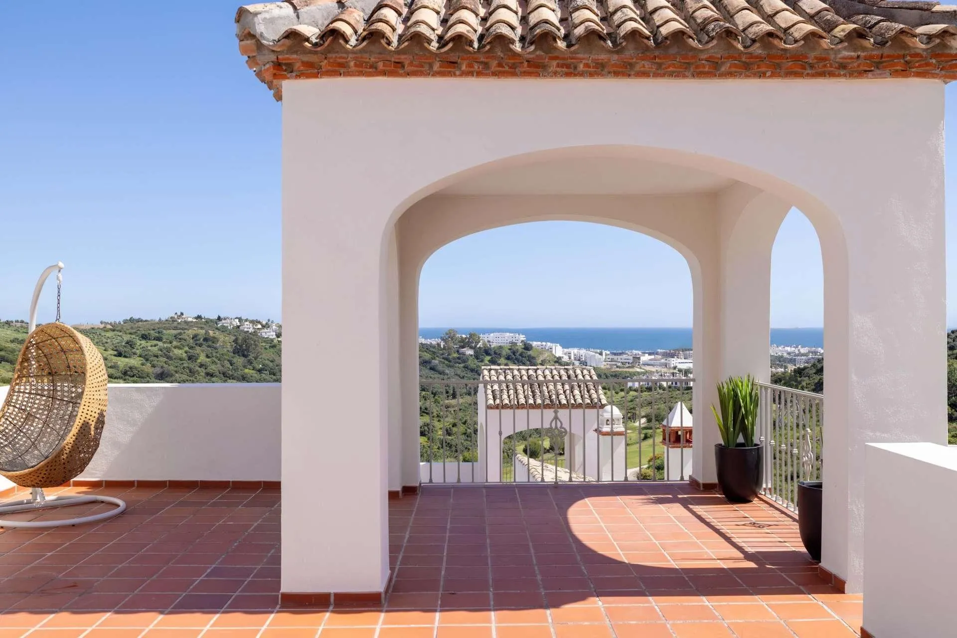 Half-vrijstaande woning te koop in Estepona, Malaga, Spanje