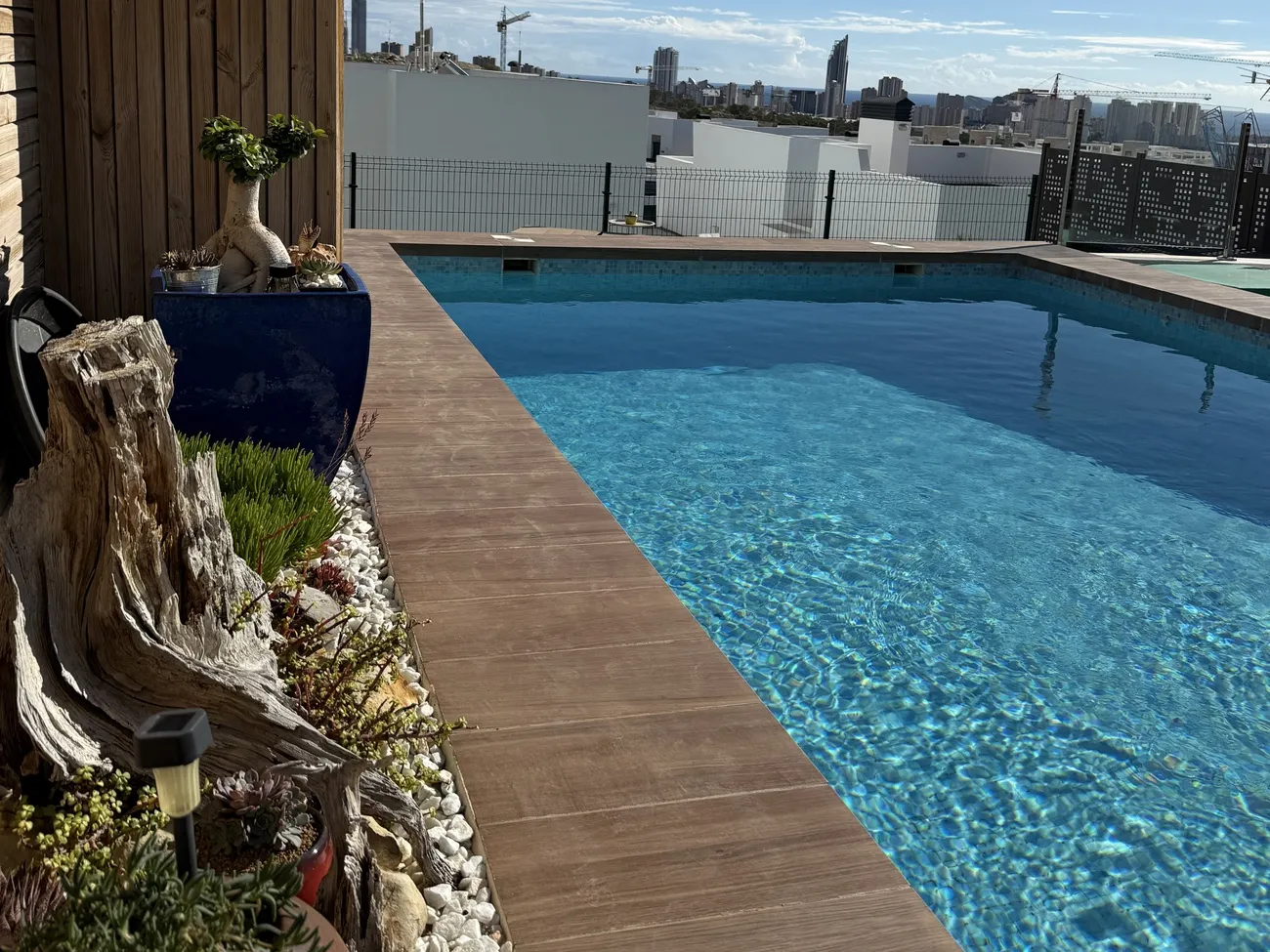 Half-vrijstaande woning te koop in Finestrat, Alicante, Spanje