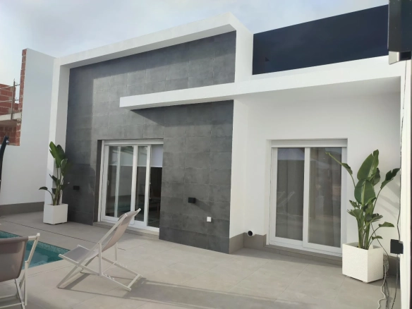 Half-vrijstaande woning te koop in Torre Pacheco, Murcia, Spanje