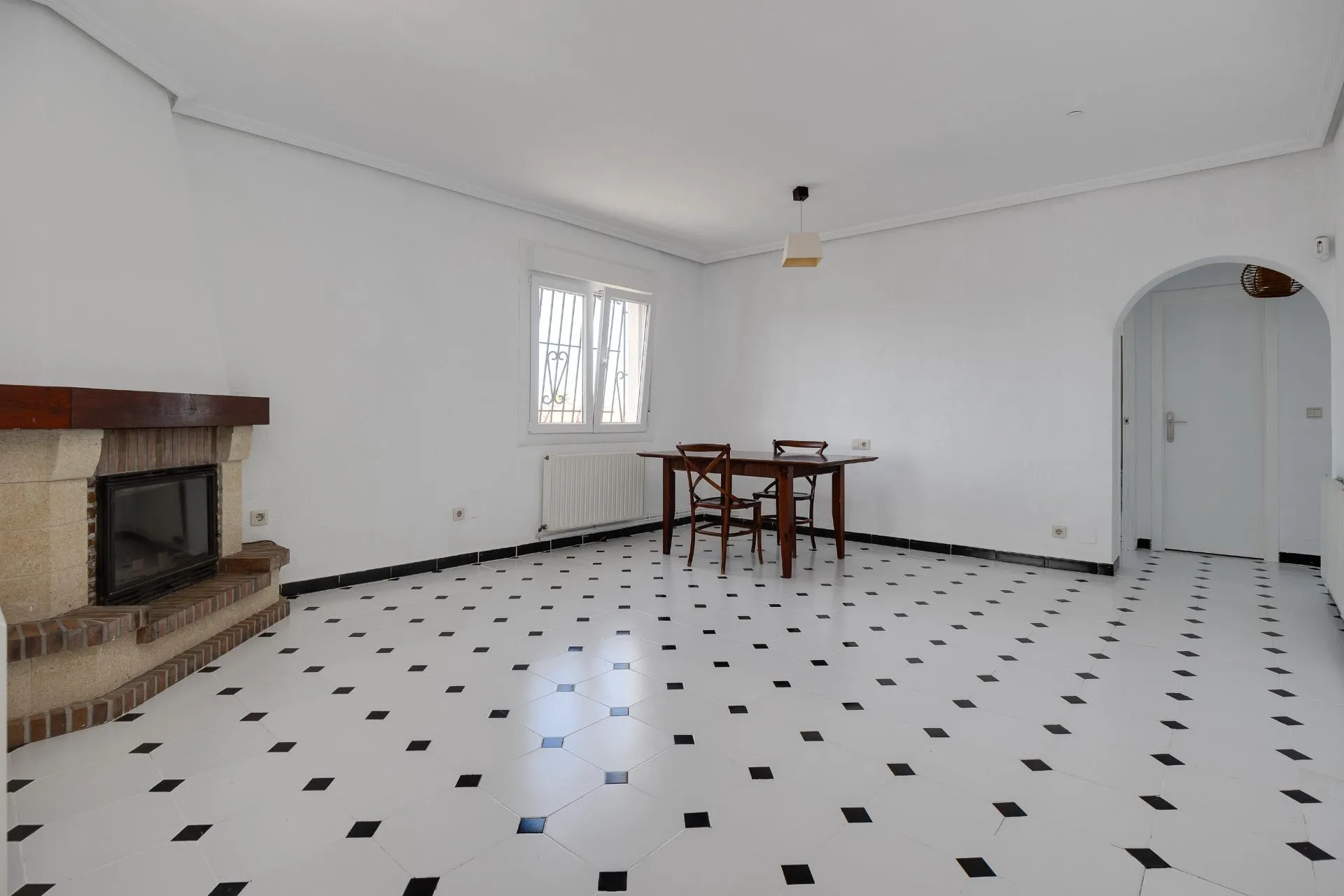 Half-vrijstaande woning te koop in Torrevieja, Alicante, Spanje