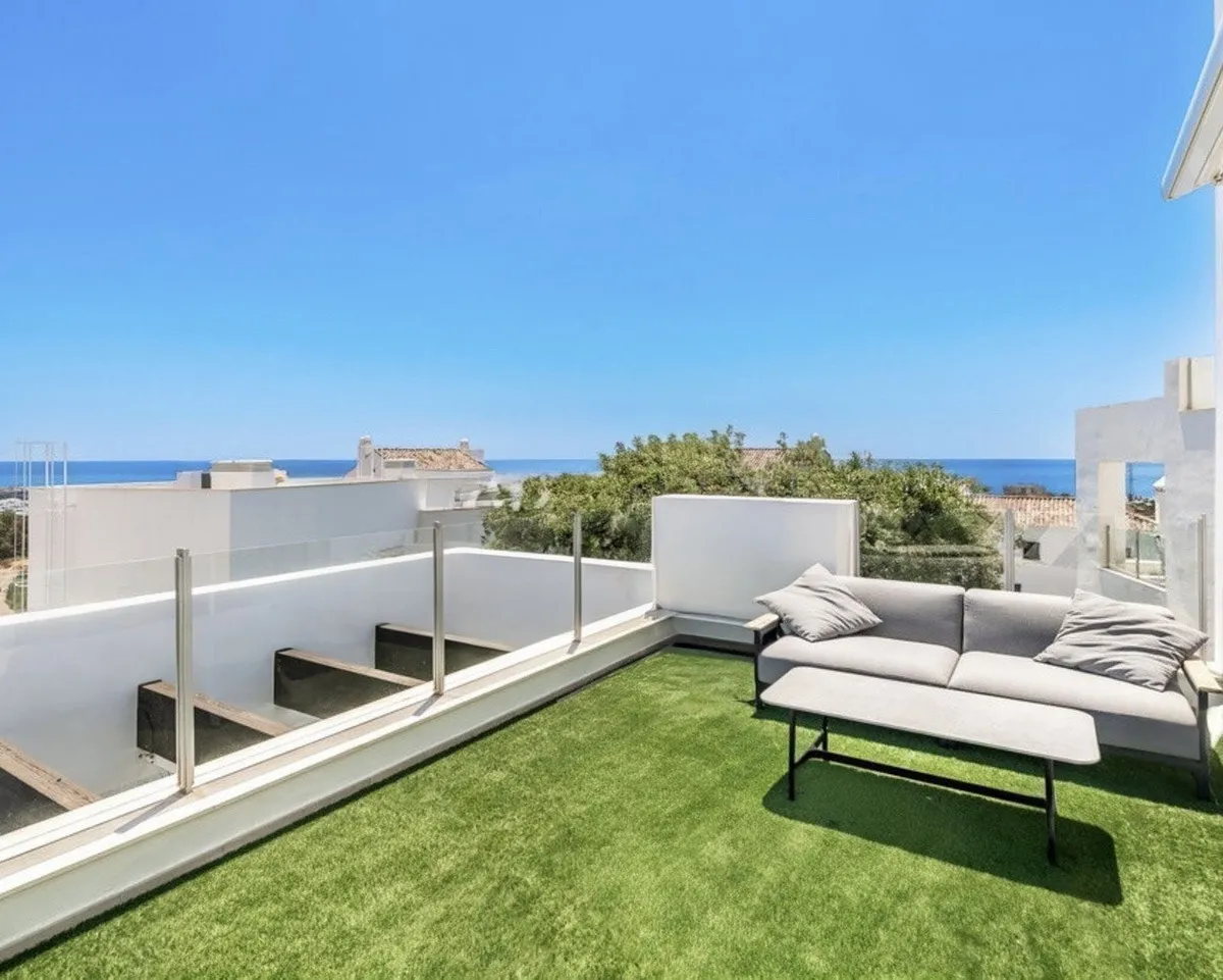 Penthouse te koop in Altos de los Monteros, Malaga, Spanje Penthouse te koop in Altos de los Monteros, Malaga, Spanje