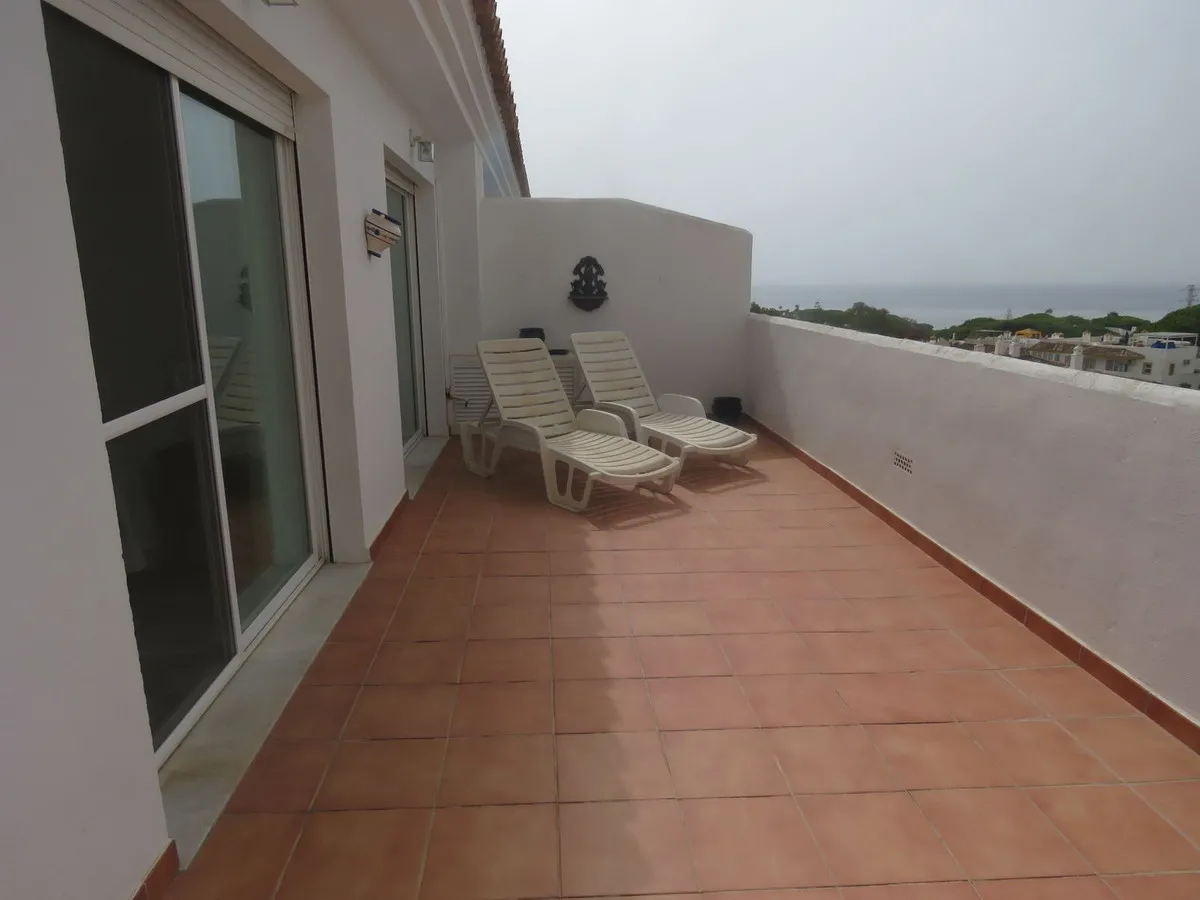Penthouse te koop in Calahonda, Malaga, Spanje