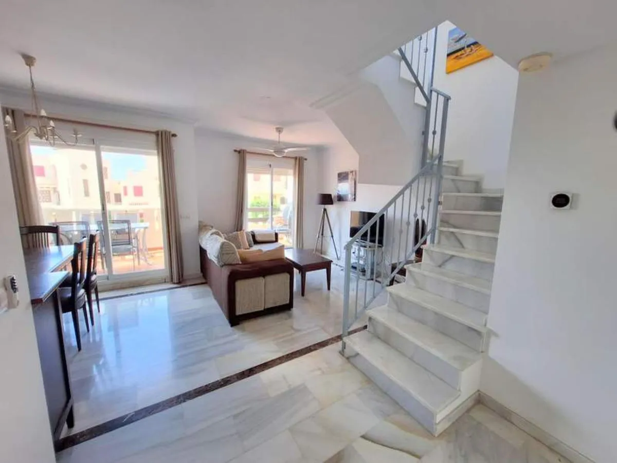 Penthouse te koop in Casares, Malaga, Spanje